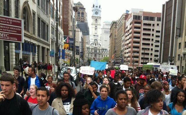 rsz_1philly_student_walkout